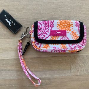 NWT Scout Wristlet / Wallet